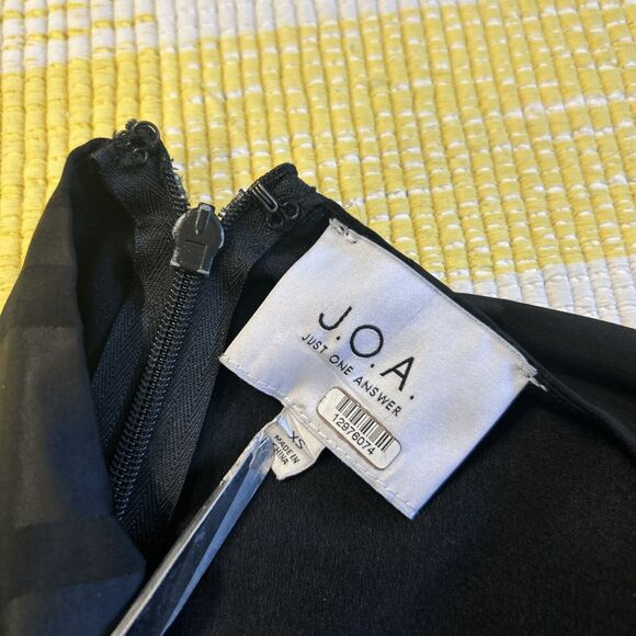 JOA Just One Answer V Neck Pleated Black Dress Anthropologie XS - Picture 11 of 15